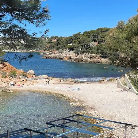 Apartamento Provenzalisches Am In Ruhiger Lage- By Interhome *