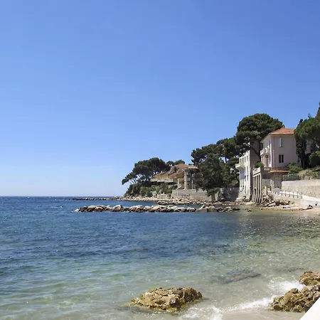 Apartamento Provenzalisches Am In Ruhiger Lage- By Interhome Bandol